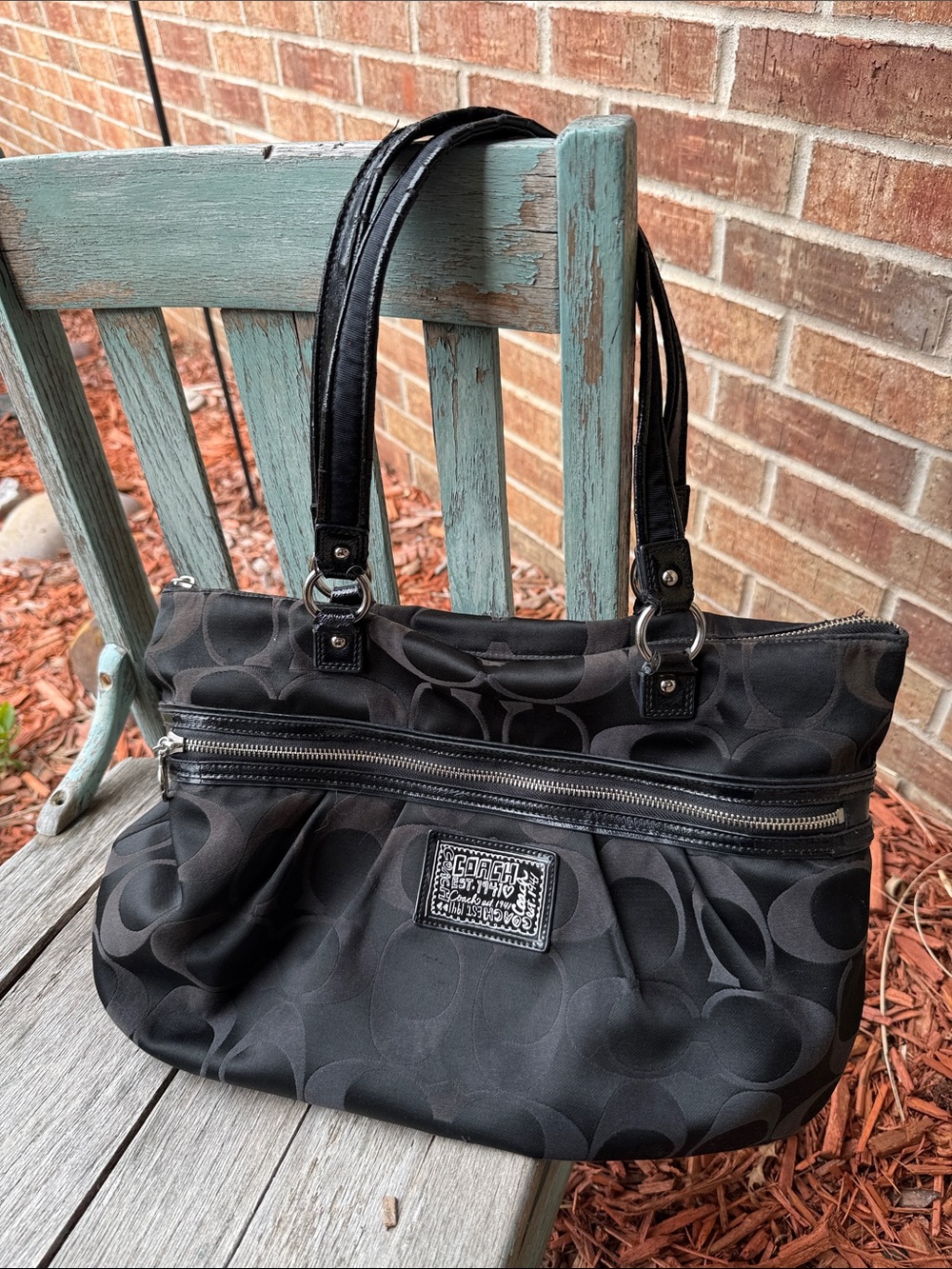 Coach Daisy 🌼 Poppy Black Signature Jacquard Tote Shoulder Bag